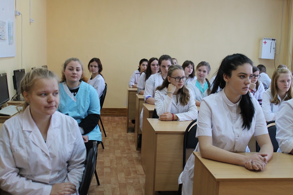 В группе 1 курса специальность «Акушерское дело» Курьянова И.П подготовила презентацию о развитии спорта в России В группе 1 курса специальность «Акушерское дело» Курьянова И.П подготовила презентацию о развитии спорта в России